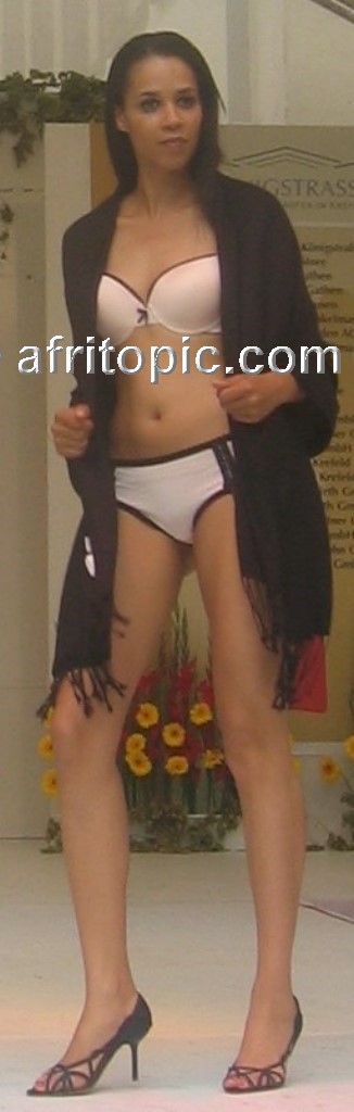 ../Images/krefash2 566b.jpg